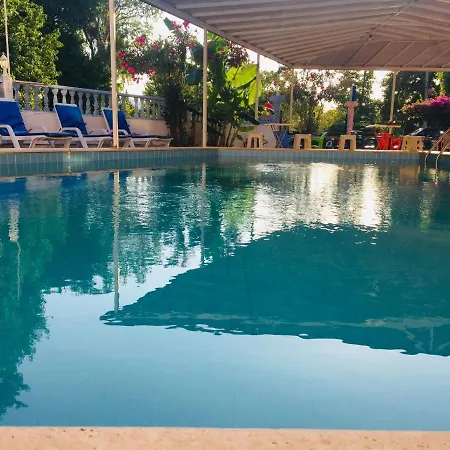 Aparthotel Sato