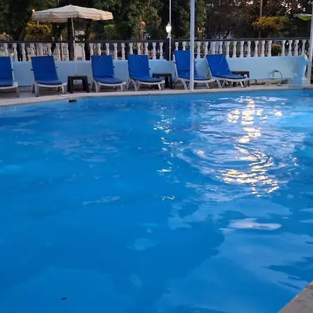 şato Aparthotel