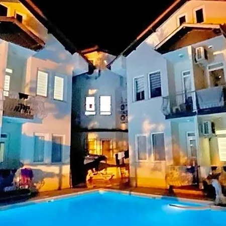 Apartmanhotel Sato 3*