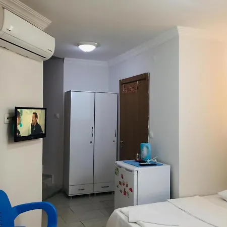 Sato Aparthotel 3*
