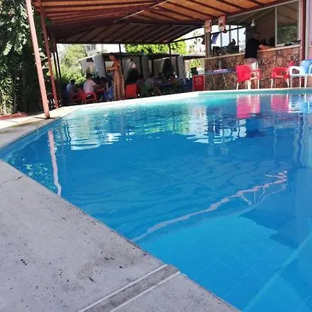 Sato Aparthotel 3*