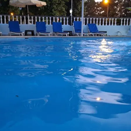 şato 4*